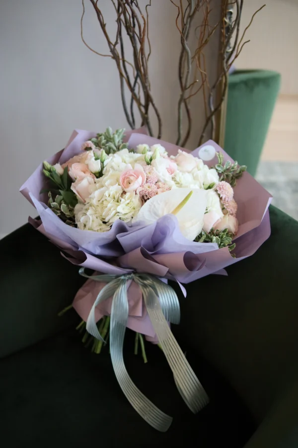 Designer Arrangement 063